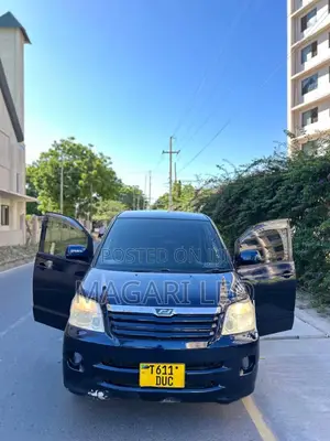 Toyota Noah 2005 Black