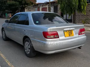 Toyota Carina 1.5 FWD Sedan 2001 Silver