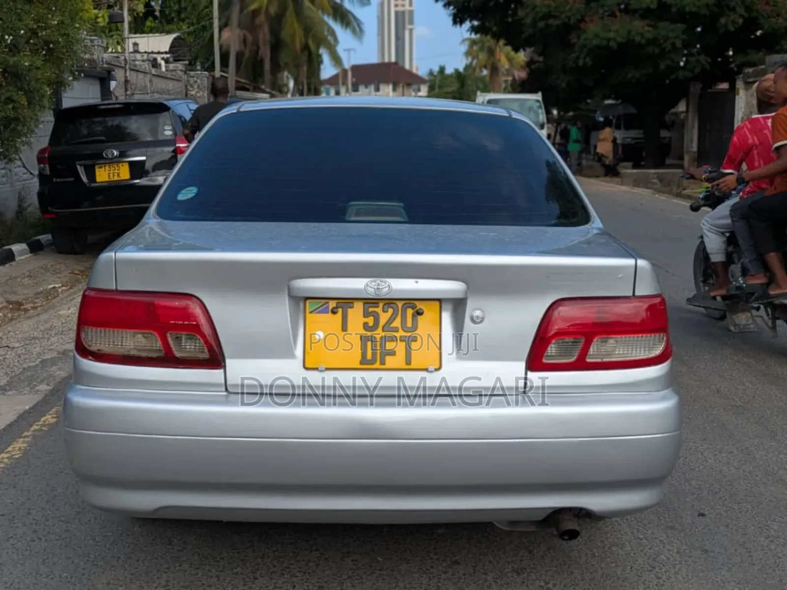 Toyota Carina 1.5 FWD Sedan 2001 Silver
