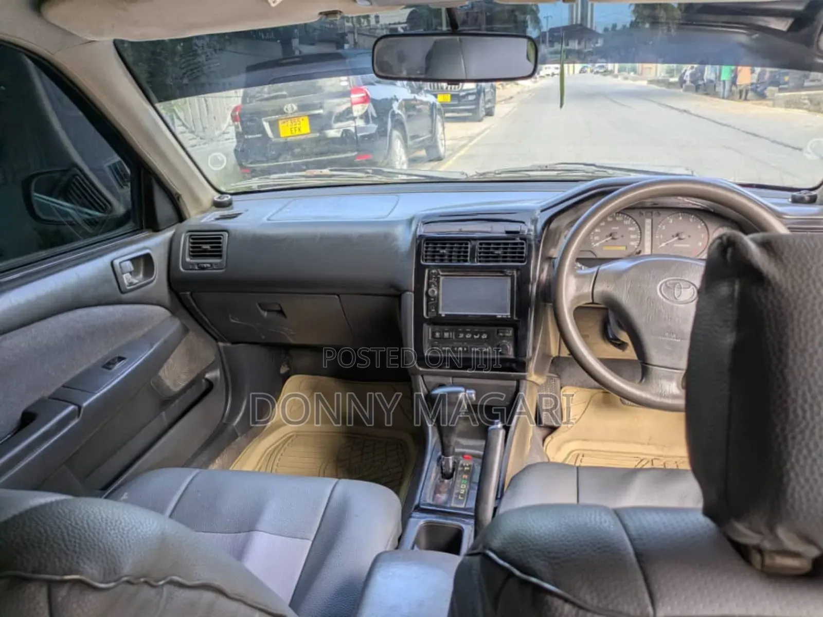 Toyota Carina 1.5 FWD Sedan 2001 Silver