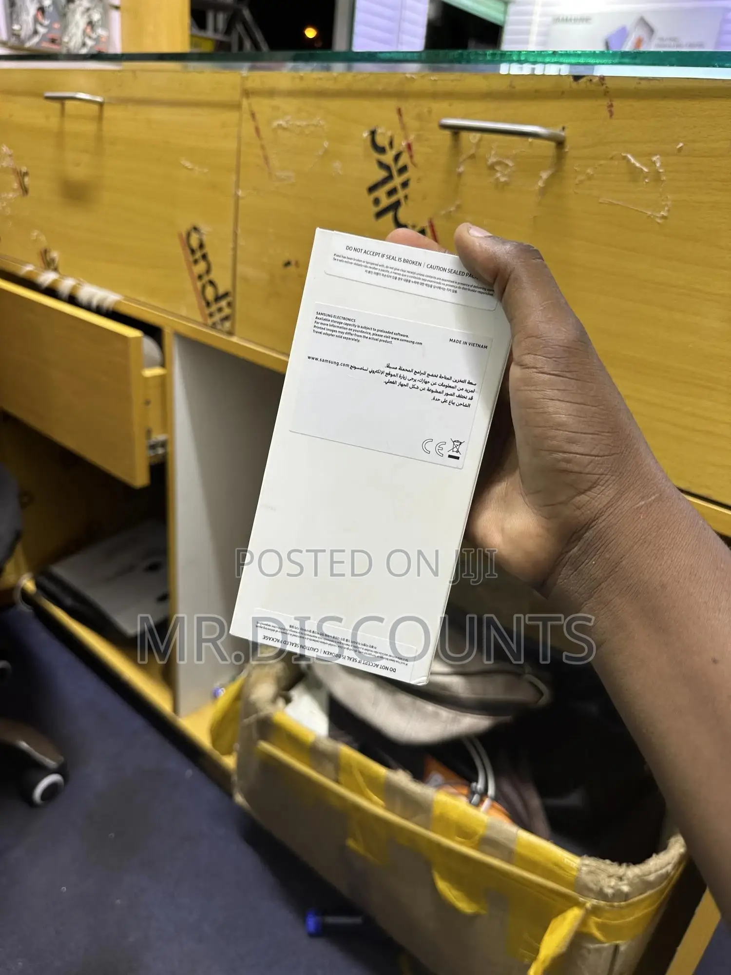 New Samsung Galaxy A15 5G 256 GB Gold