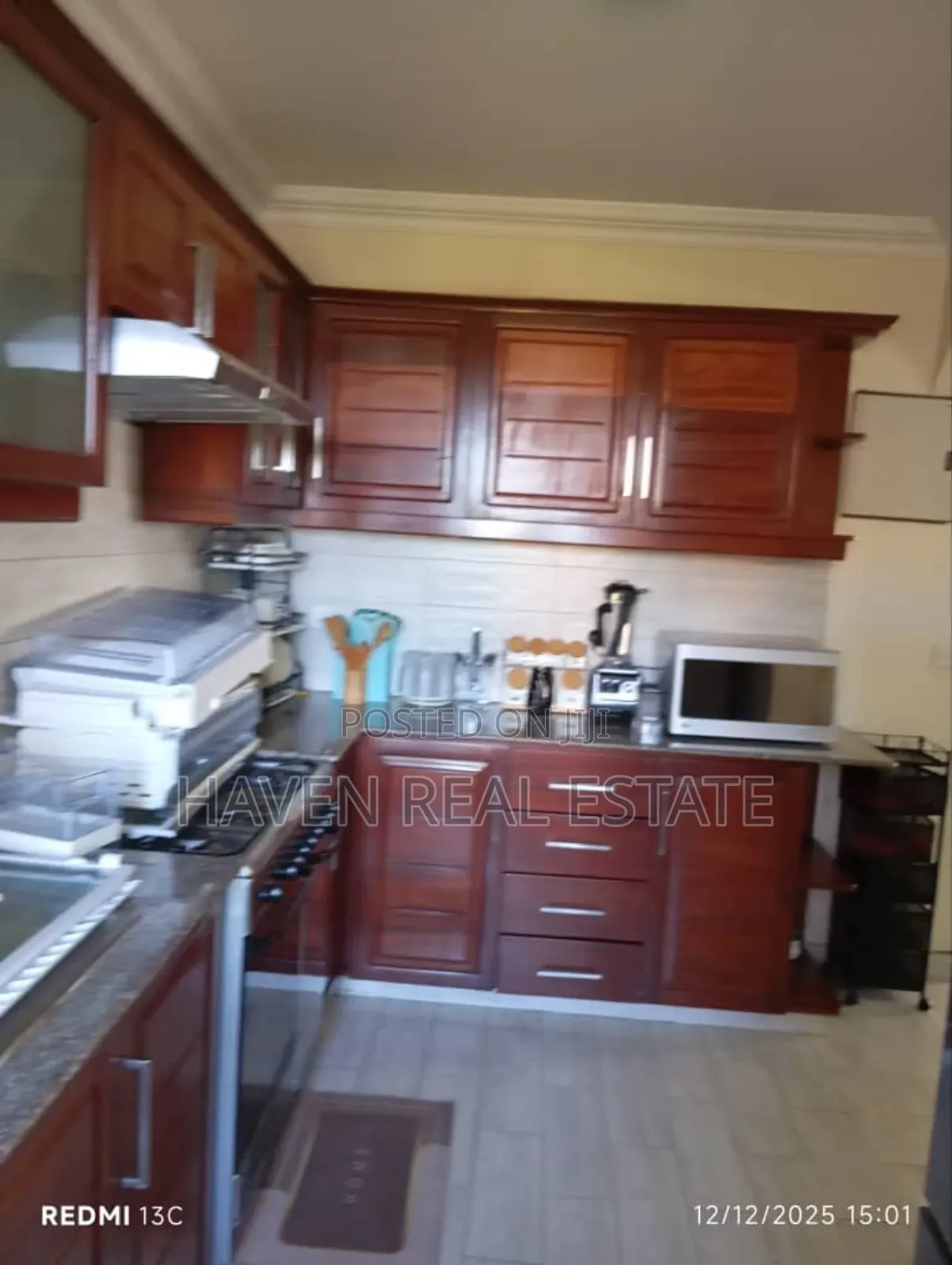 Furnished 3bdrm Apartment in Upanga West for rent