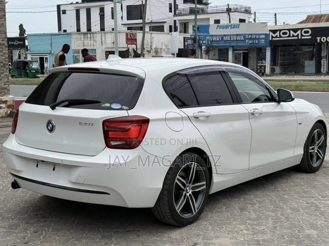 BMW 120i 2012 White