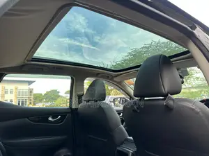 Nissan Qashqai 2017 Black