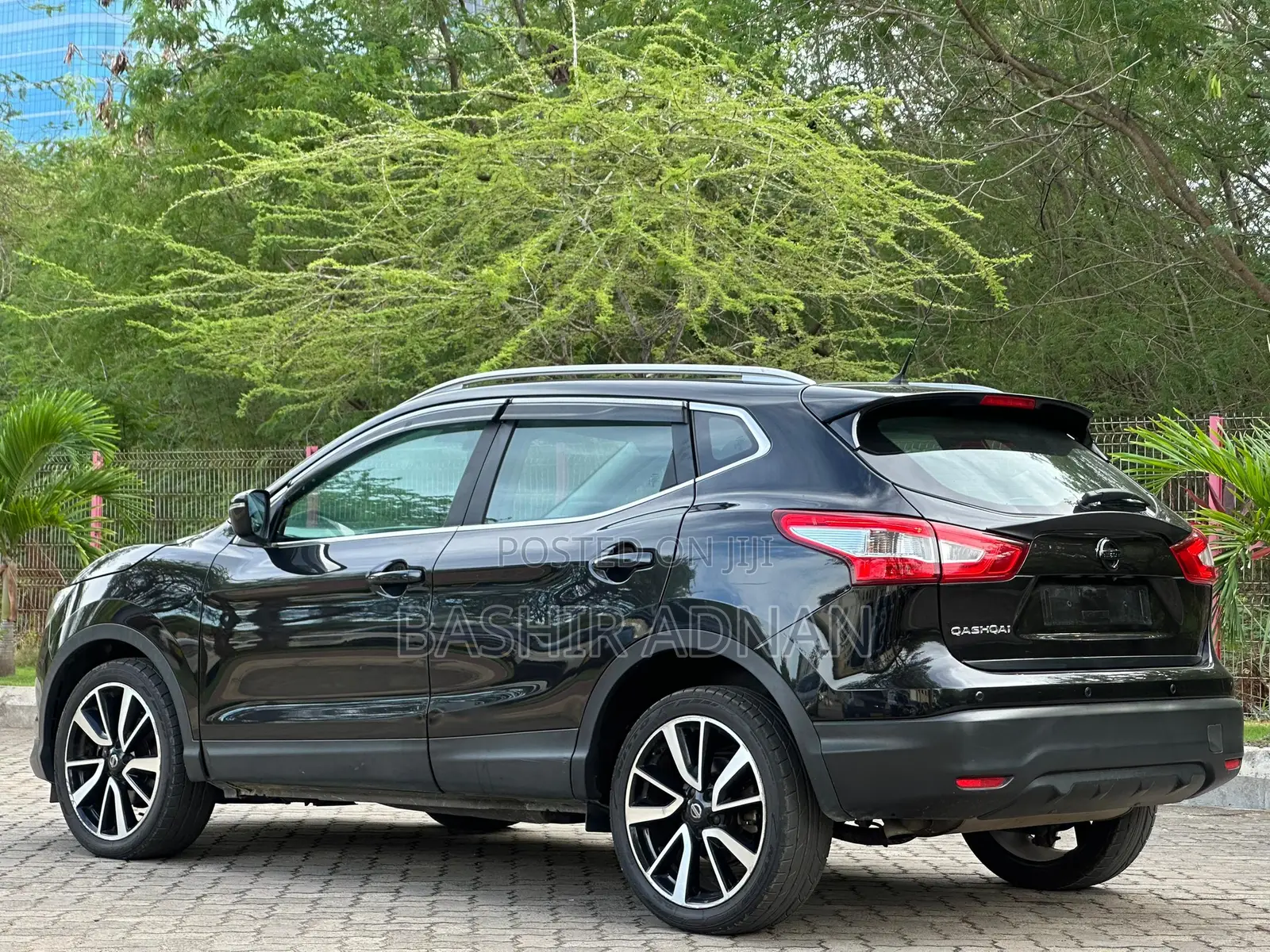 Nissan Qashqai 2017 Black