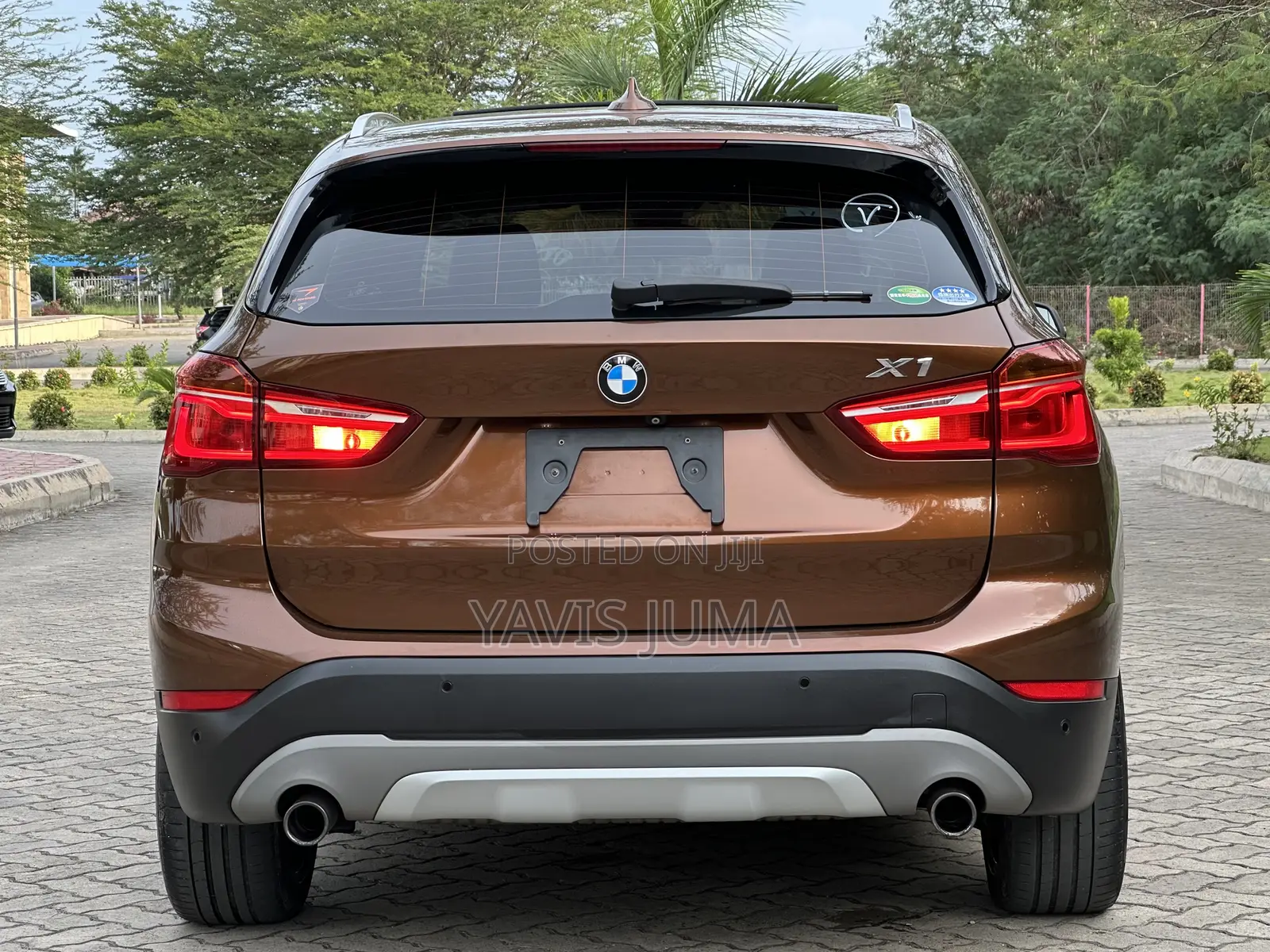 BMW X1 xDrive28i AWD 2016 Brown