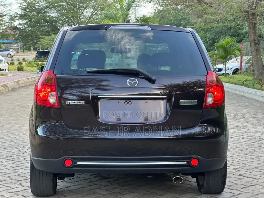 Mazda Verisa 2008 Burgundy