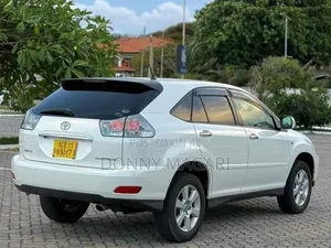 Toyota Harrier 2.4 2007 White