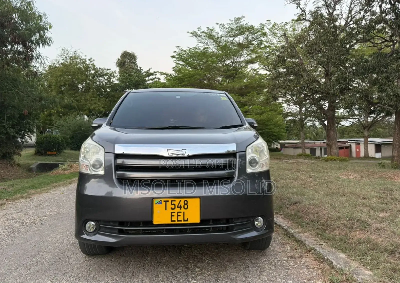 Toyota Noah 2009 Gray
