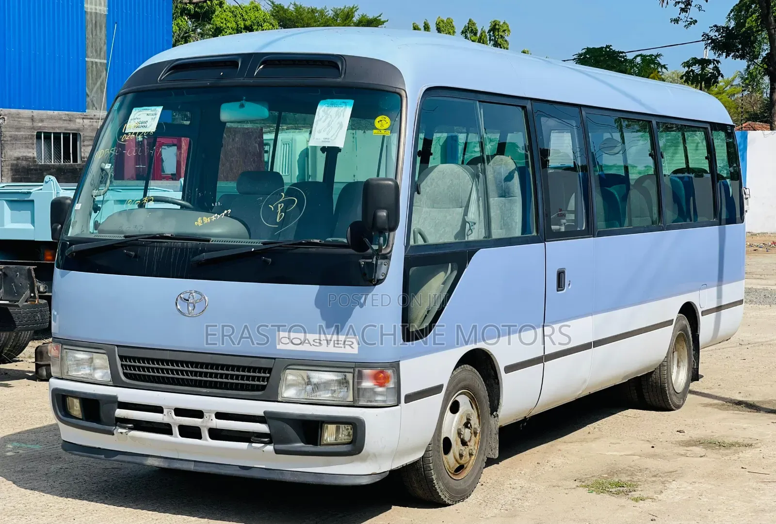 Toyota Coaster 2005
