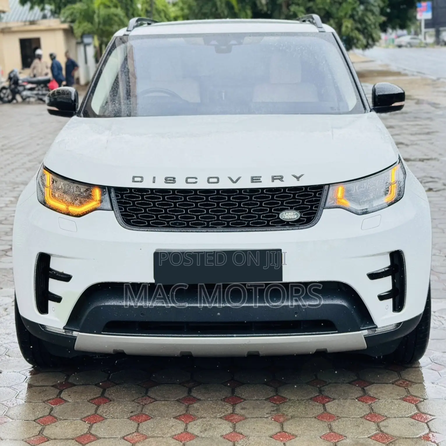 Land Rover Discovery HSE LUXURY 4x4 2018 White