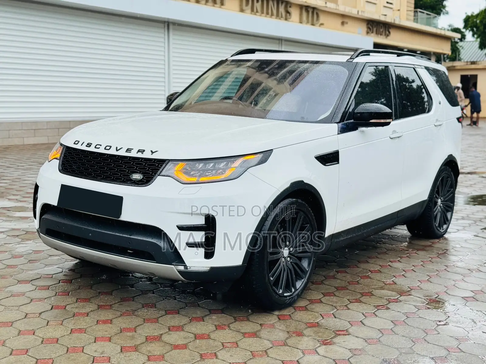 Land Rover Discovery HSE LUXURY 4x4 2018 White