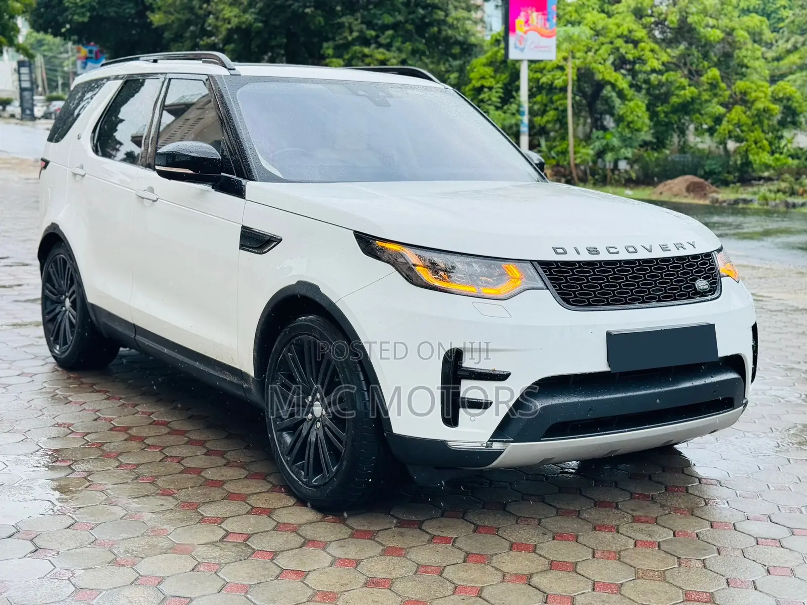Land Rover Discovery HSE LUXURY 4x4 2018 White