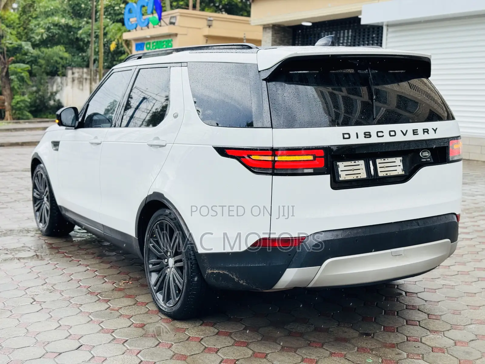 Land Rover Discovery HSE LUXURY 4x4 2018 White