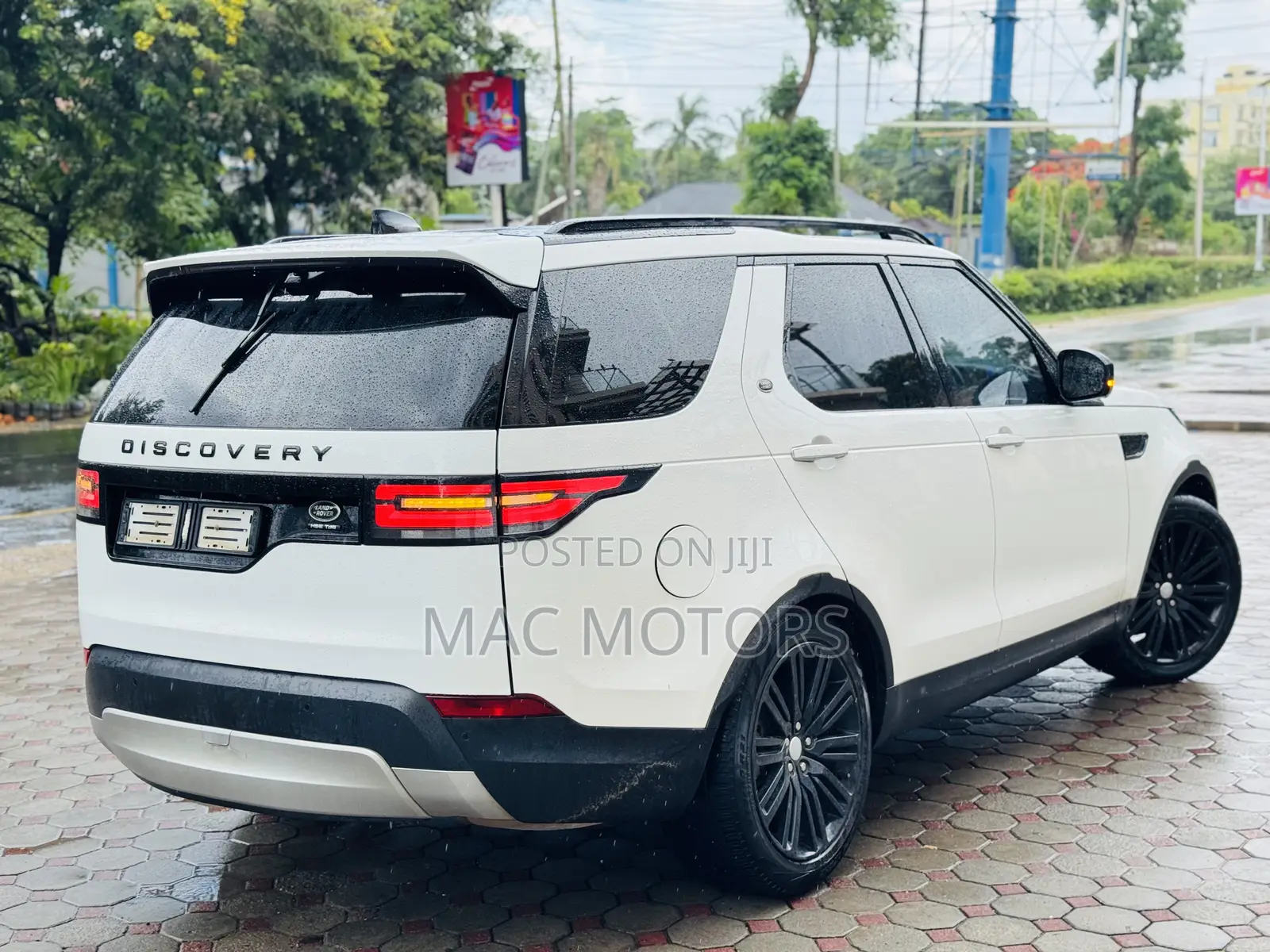 Land Rover Discovery HSE LUXURY 4x4 2018 White