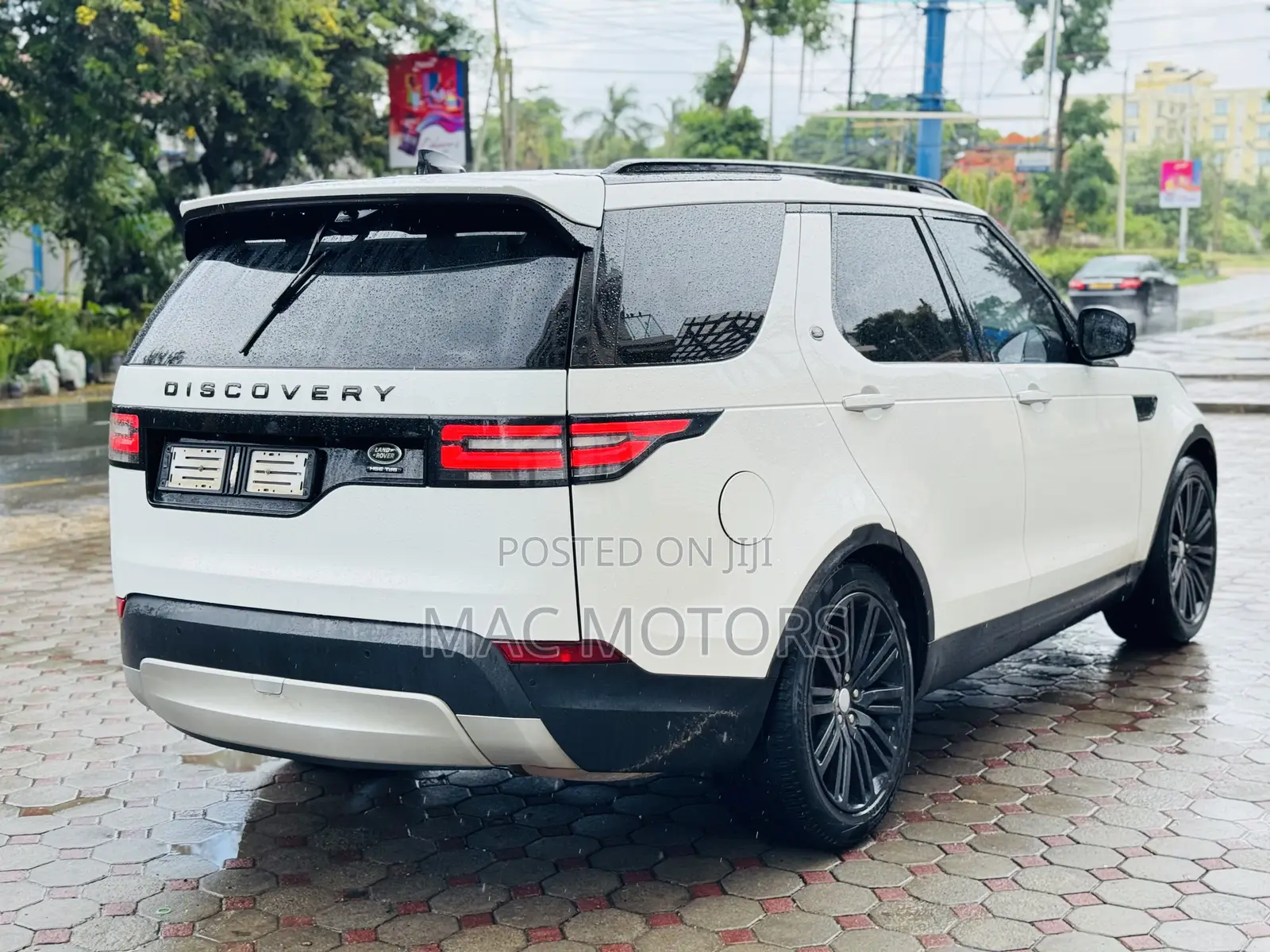 Land Rover Discovery HSE LUXURY 4x4 2018 White