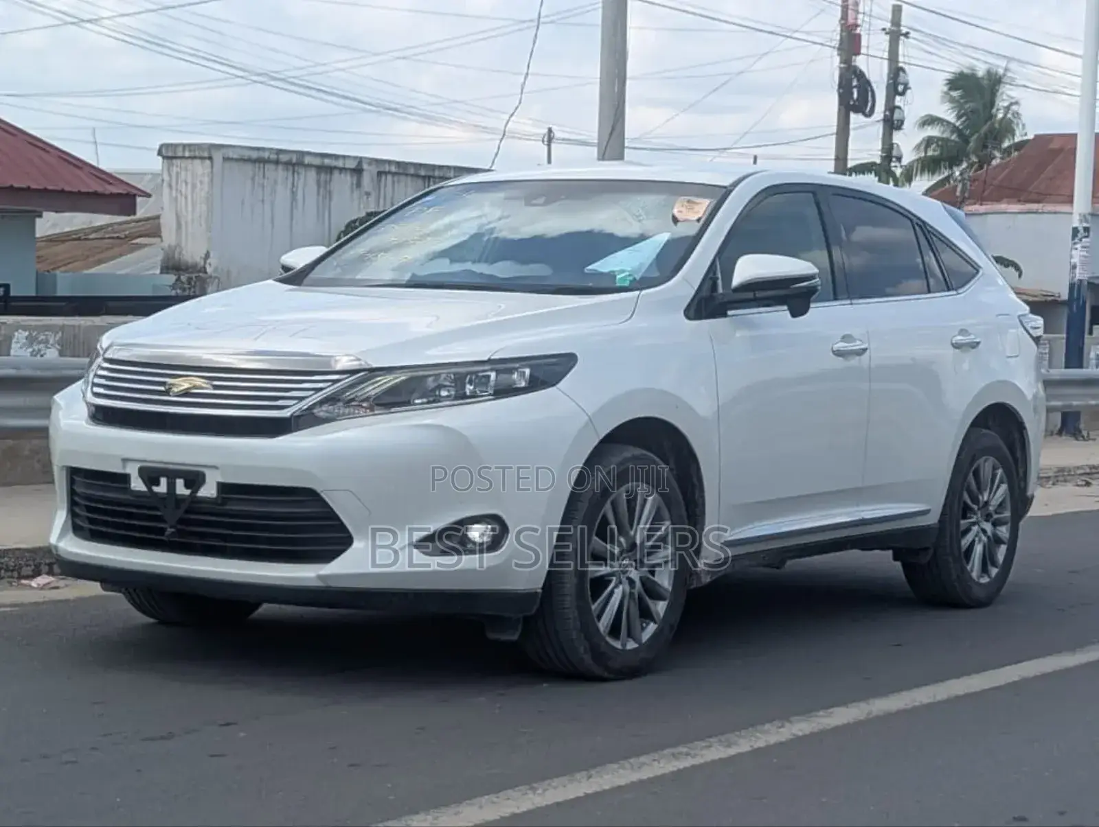 Toyota Harrier 2.5 Hybrid 4WD 2015 White
