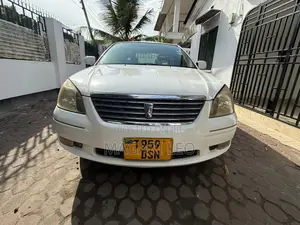 Toyota Premio 2005 White