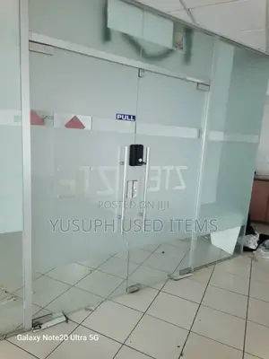 Frameless Mlango Kioo