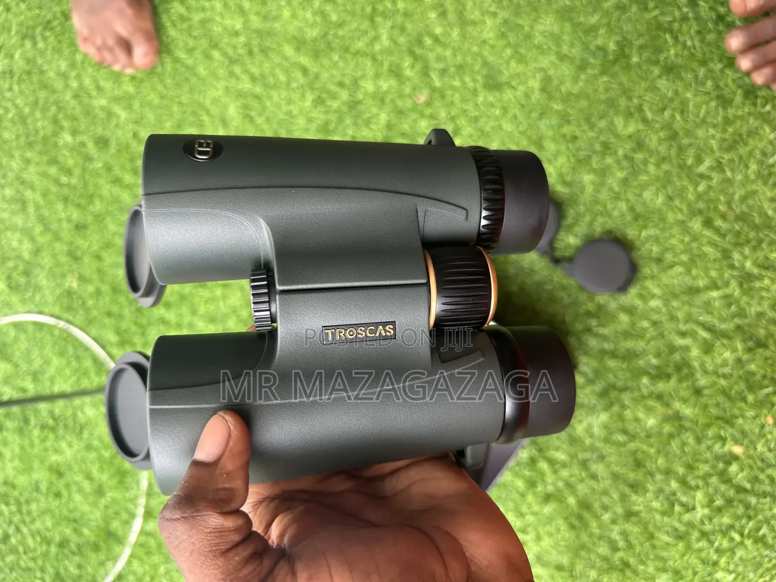 Troscas 10x42 Binoculars