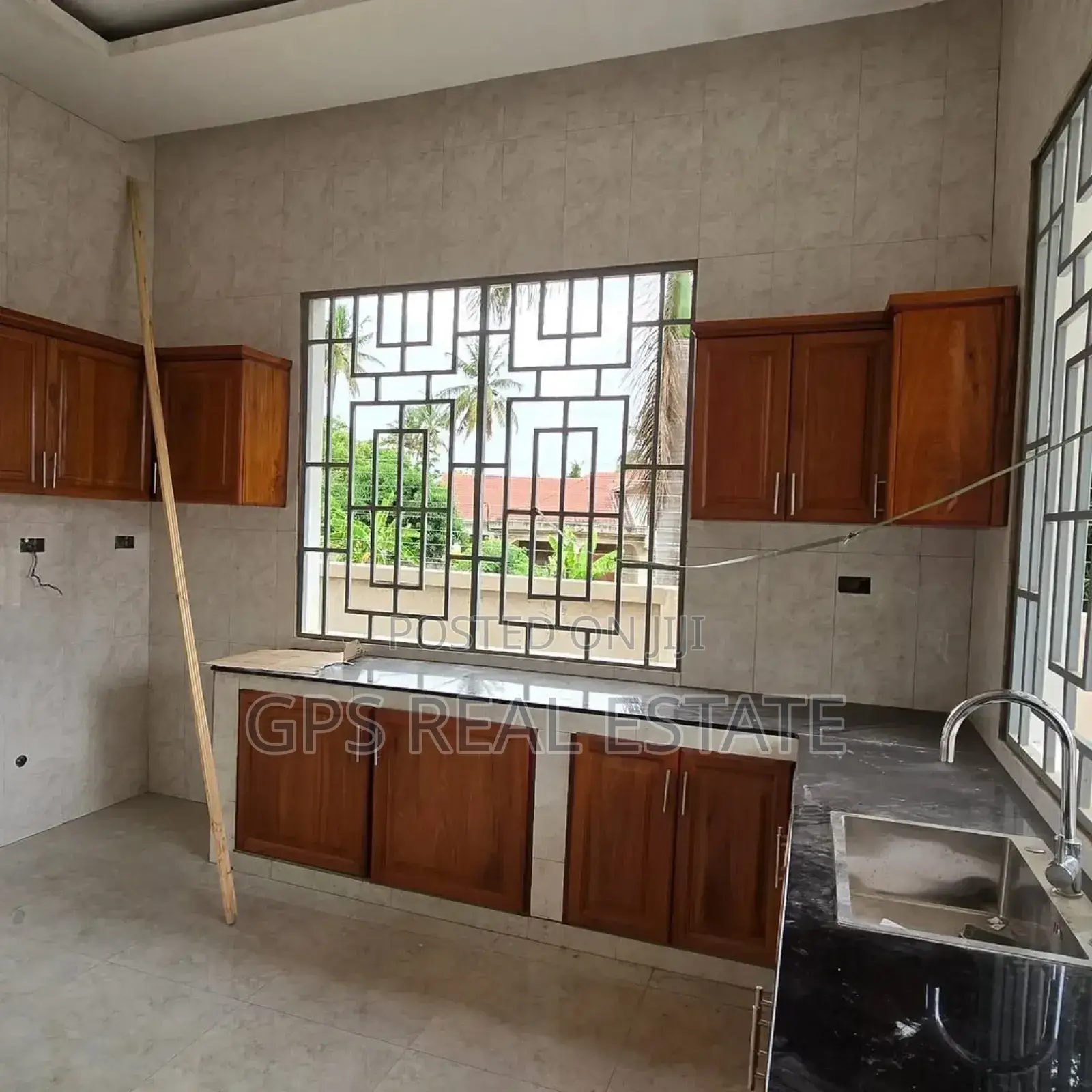 4bdrm House in Goba Kwa Awadhi, Kinondoni for sale