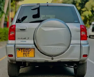 Toyota RAV4 Automatic 2003 Silver