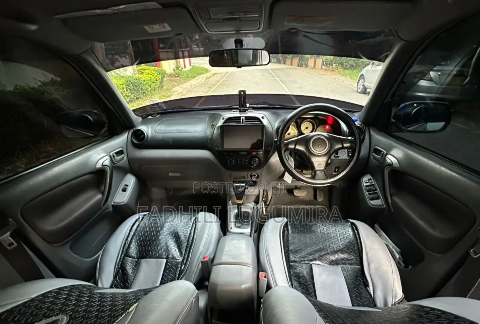 Toyota RAV4 Automatic 2003 Silver