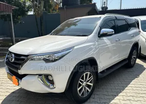 Toyota Fortuner 2017 White