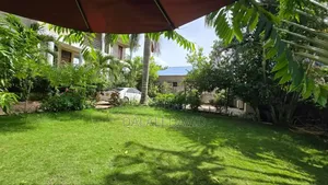 4bdrm House in Goba Center for sale