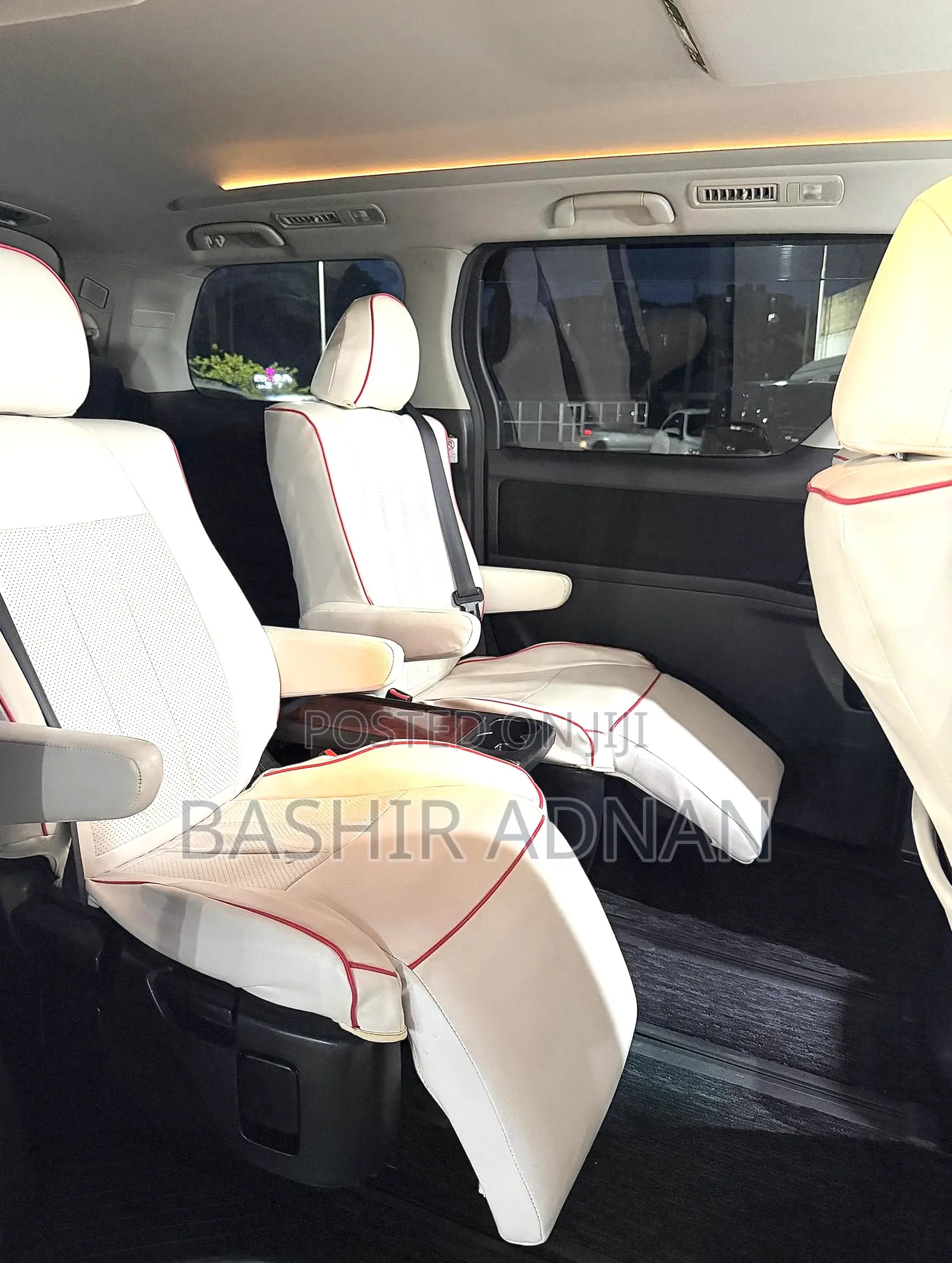 Toyota Vellfire 2009 White