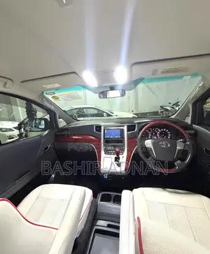 Toyota Vellfire 2009 White