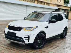 Land Rover Discovery HSE 4x4 2018 White