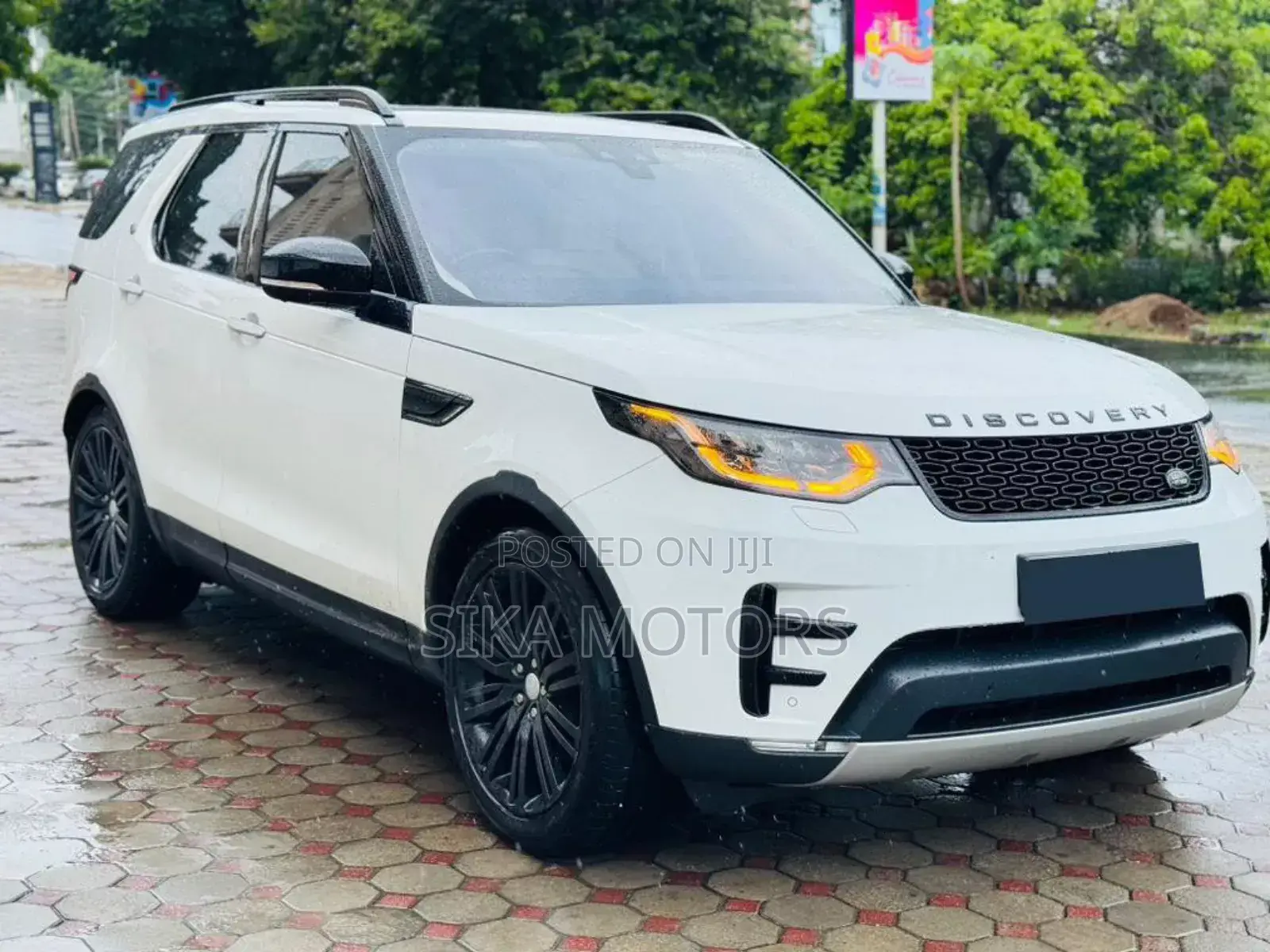 Land Rover Discovery HSE 4x4 2018 White