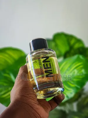 Deux Cent Douze Men Eau De Parfum.