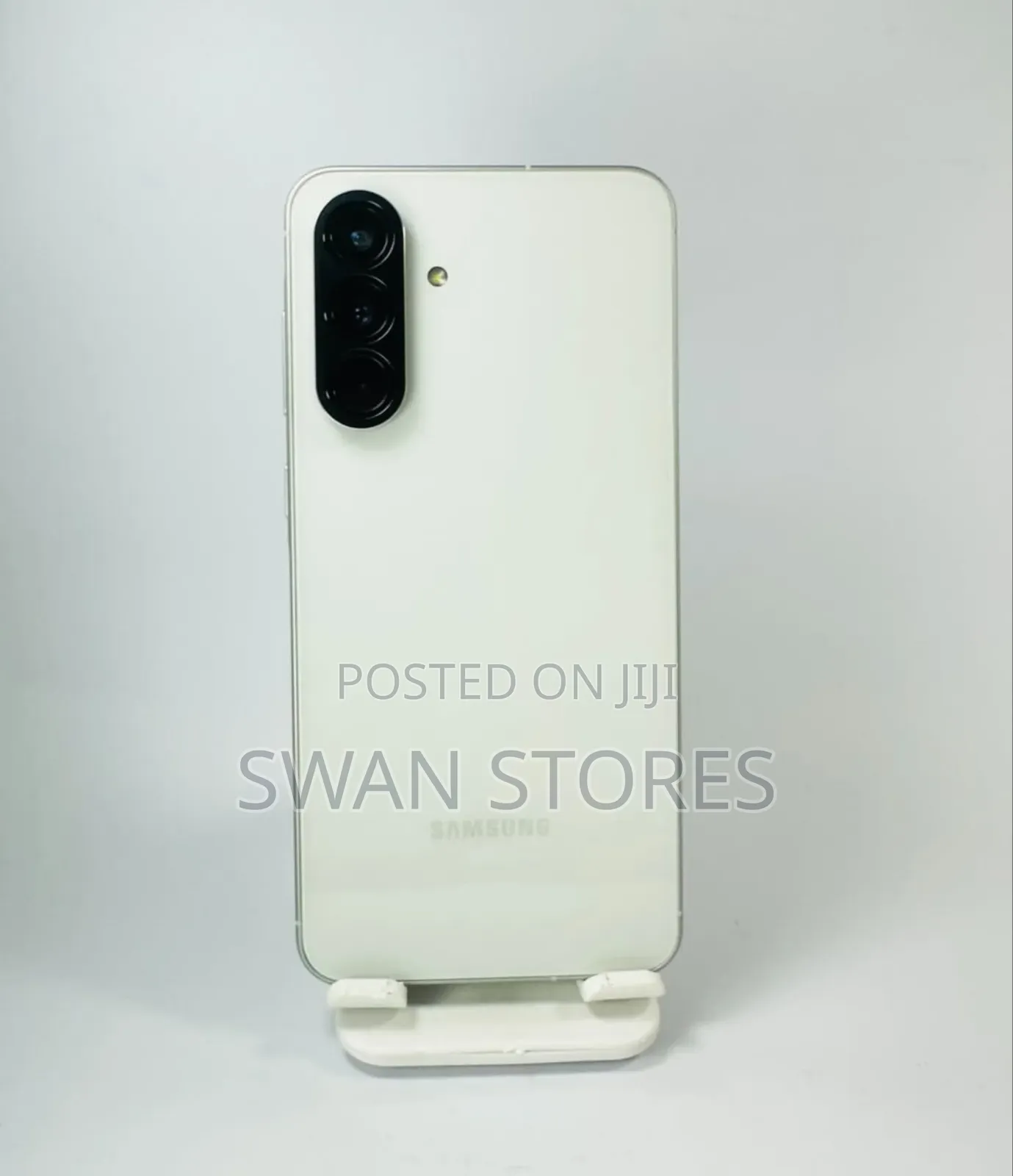 New Samsung Galaxy A56 128 GB White