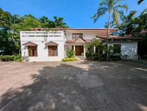 5bdrm Block of Flats in Mchakama Real Estate, Oyster Bay for sale