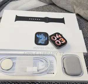 Apple Watch Series 11 42mm