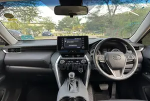 Toyota Harrier 2022 Black