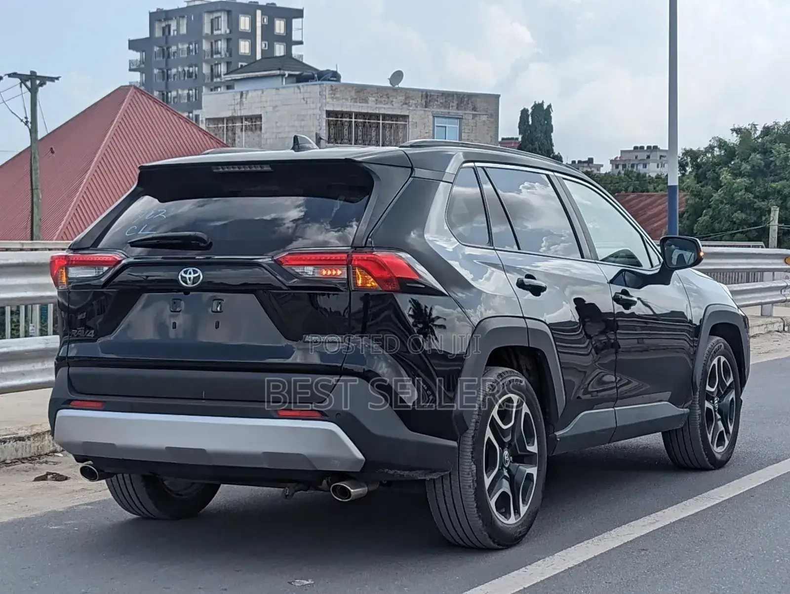 Toyota RAV4 Adventure 2022 Black