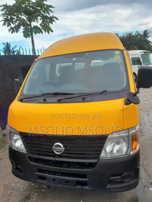 Nissan Caravan 2005 Yellow