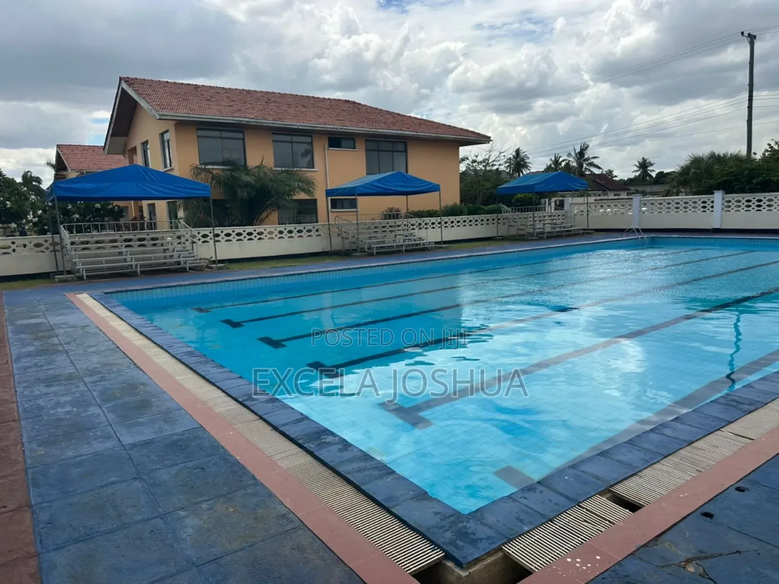 Shule Inauzwa Bahari Beach Dar-Es-Salaam