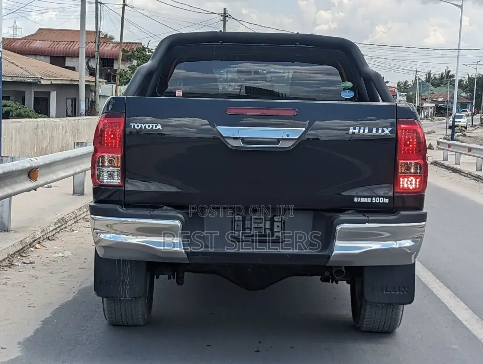 Toyota Hilux SR 4x4 2019 Black