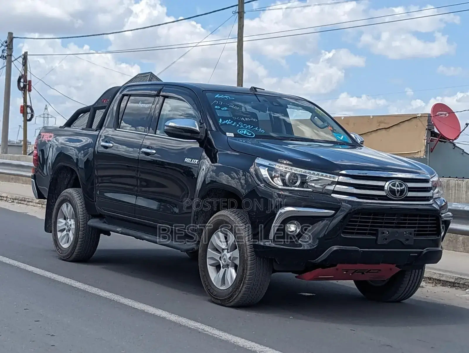 Toyota Hilux SR 4x4 2019 Black
