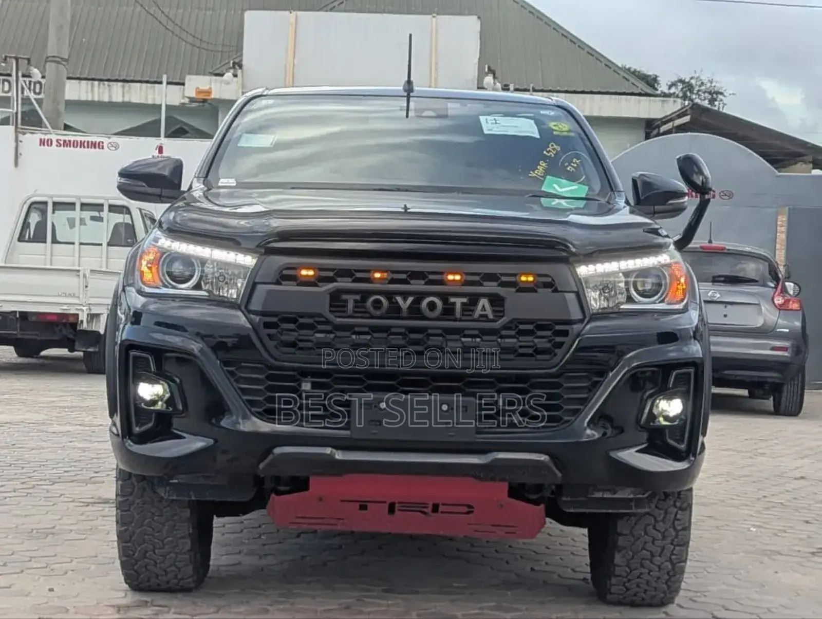 Toyota Hilux Rogue 4x4 2019 Black