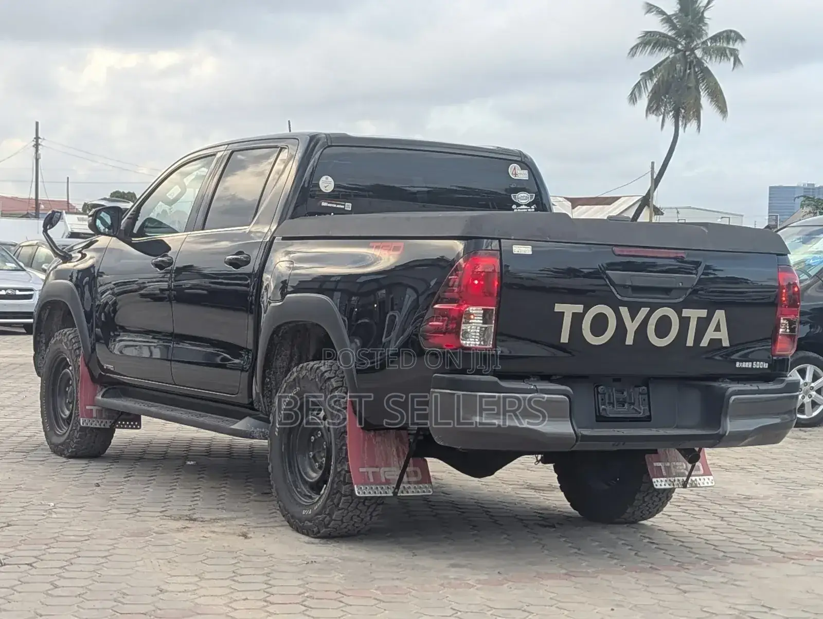Toyota Hilux Rogue 4x4 2019 Black