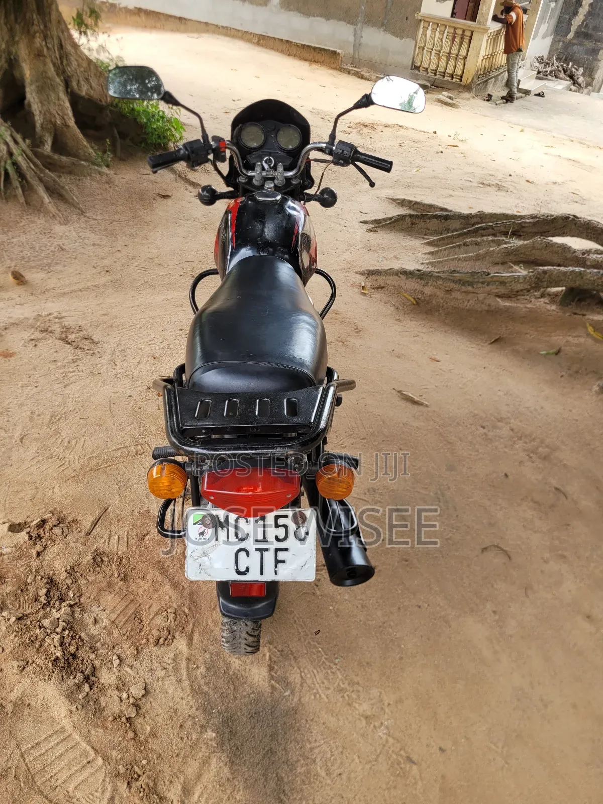 Bajaj Boxer X125 2025 Black