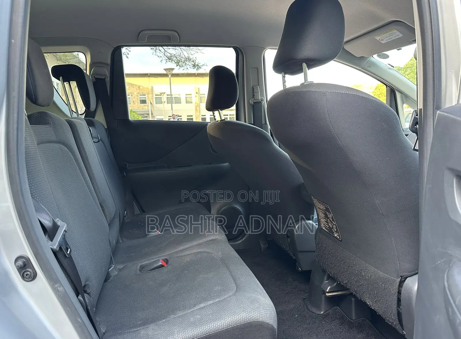 Toyota Ractis 1.3 FWD 2008 Silver