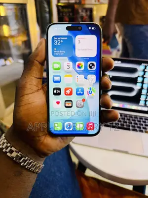 Apple iPhone 16 128 GB Blue