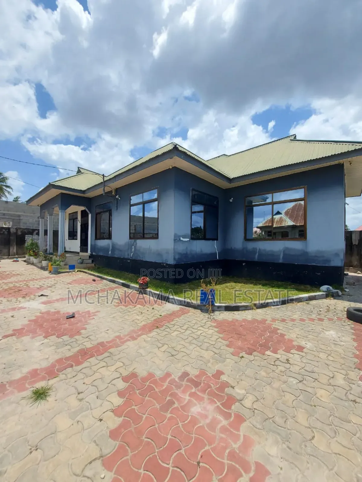 3bdrm House in Mchakama Real Estate, Msongola for sale