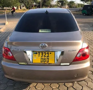 Toyota Mark X 2005 Silver
